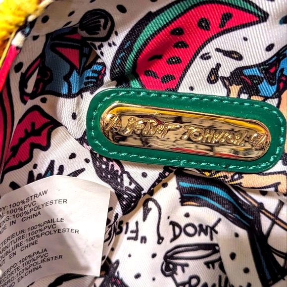 Betsey Johnson wicker pineapple handbag - Picture 7 of 8